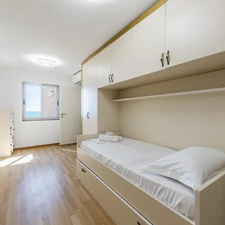 The Grand Seafront Duplex By Ps Appartamento