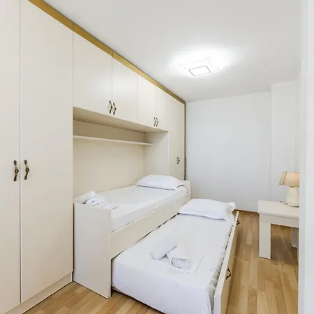 Appartamento The Grand Seafront Duplex By Ps *