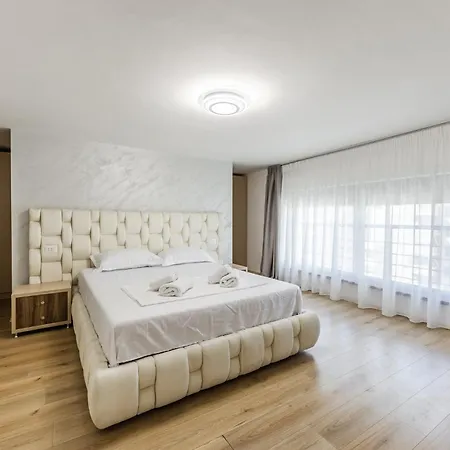 The Grand Seafront Duplex By Ps * Durrës